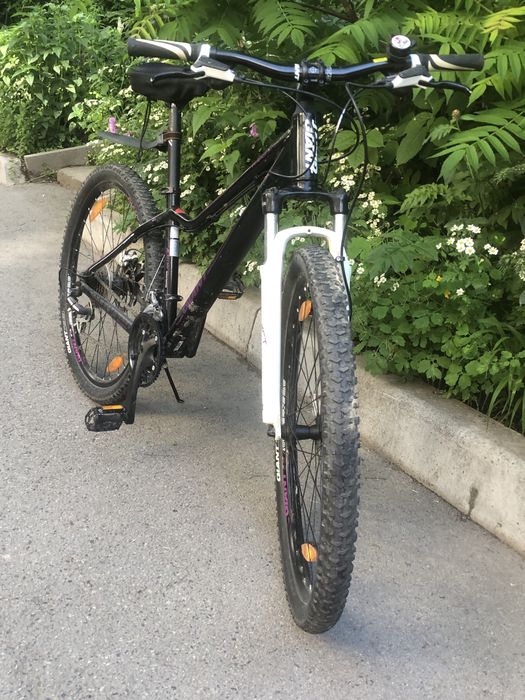 Велосипед Giant.