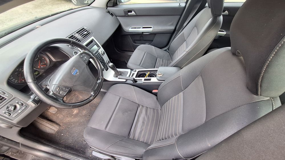 Volvo V50 1.6D 115кс на части