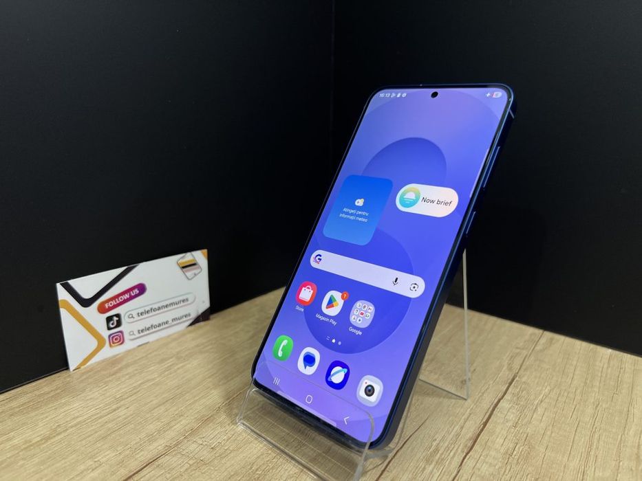 Samsung Galaxy S25 Plus 256Gb Navy Second-Hand Ca nou 3 ani garanție,