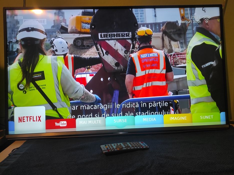Smart Tv Sharp 109 cm