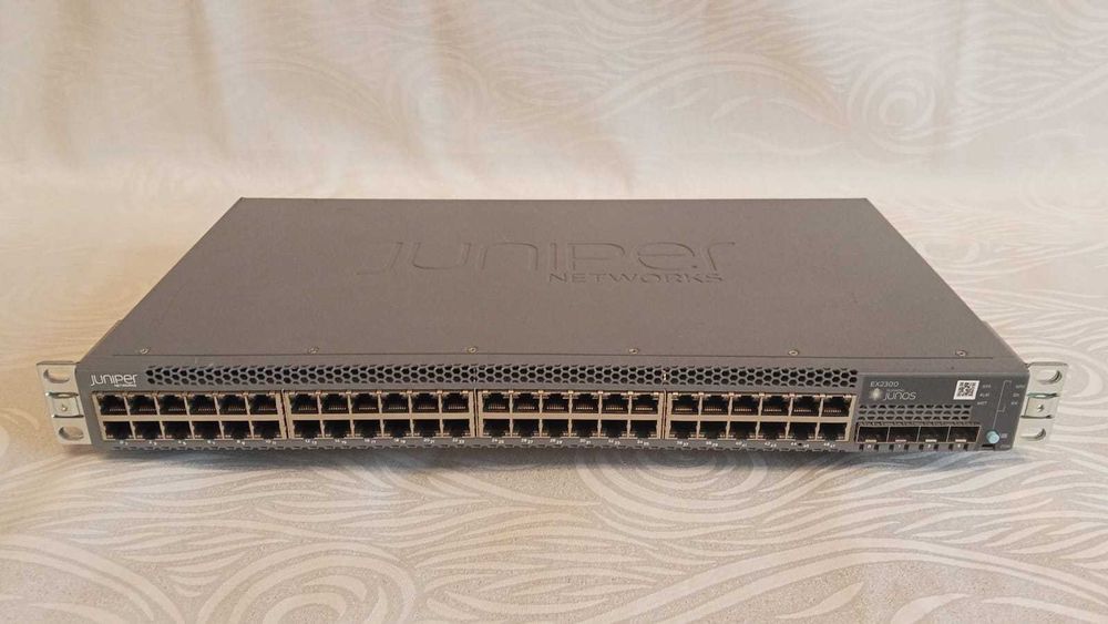 Коммутатор Juniper EX2300-48T, 48 x GE, 4 x 1/10GE (SFP/SFP+), L2/L3