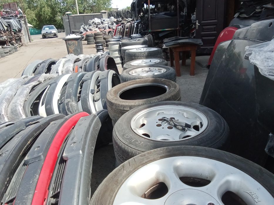 Ауди С4 Ауди А6 Ауди А8Ауди С5 Ауди С3