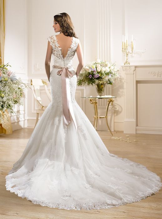 Свадебное платье Naviblue bridal