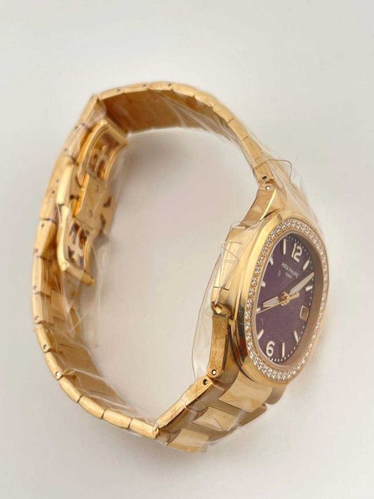Часы Patek Philippe Nautilus Lady