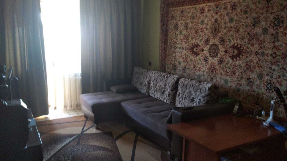 Продам 2 комнатную квартиру