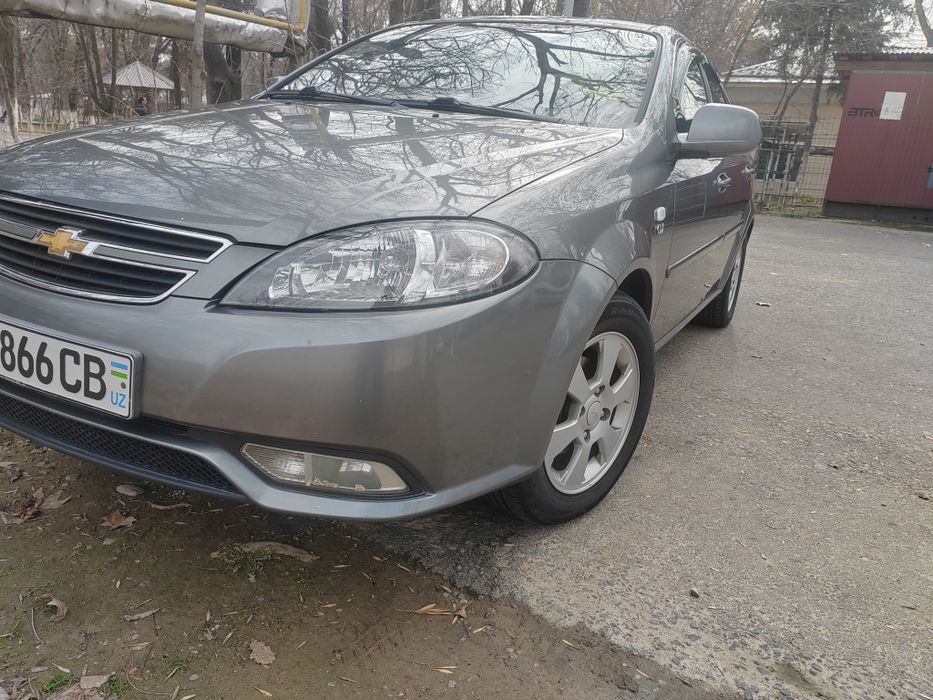 Продаю жентру 2014год в хорошем состоянии