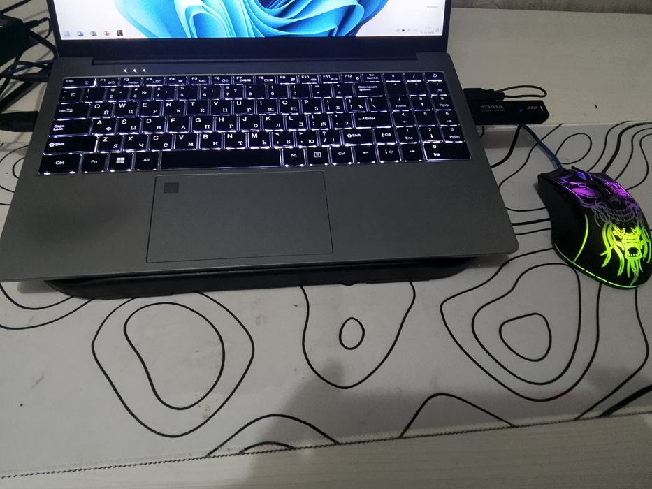 Продаю ноутбук в