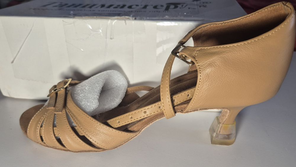 Туфли для бальных танцев