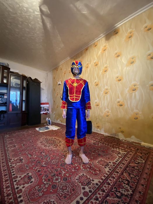 одежда новогоднийй