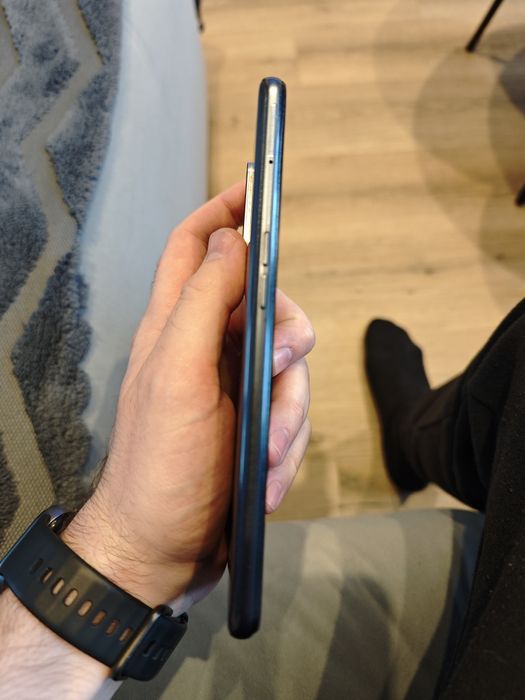 Oppo a54 5g 64 memorie interna 4gb ram cu optiune de extindere