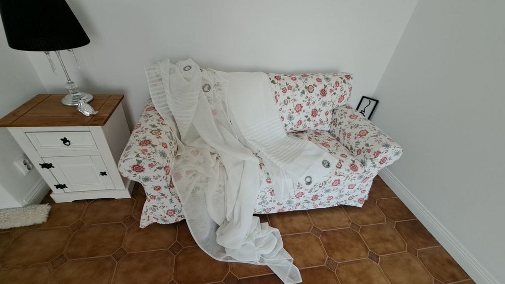 2  Draperii " Stilul Provence ( pret ambele