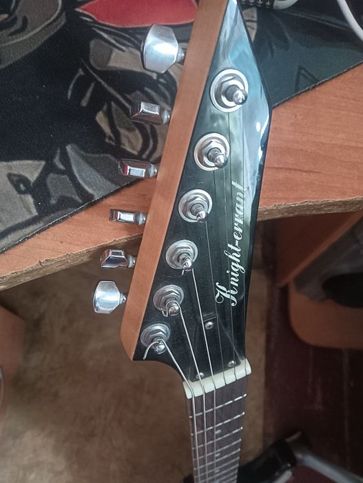 Stratocaster Электрогитара