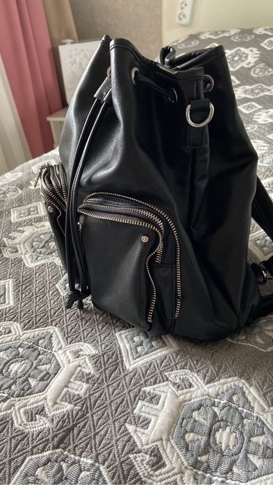 Клатч с длинным ремешком