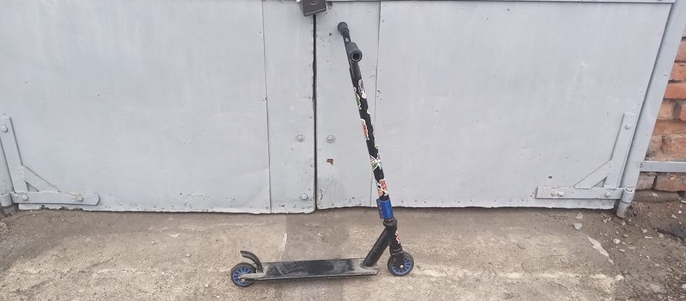 Трюковой самокат