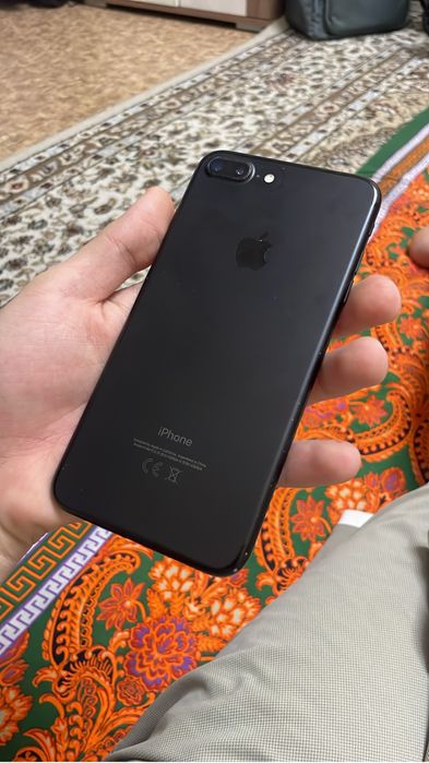 iPhone 7 Plus 32GB Black.