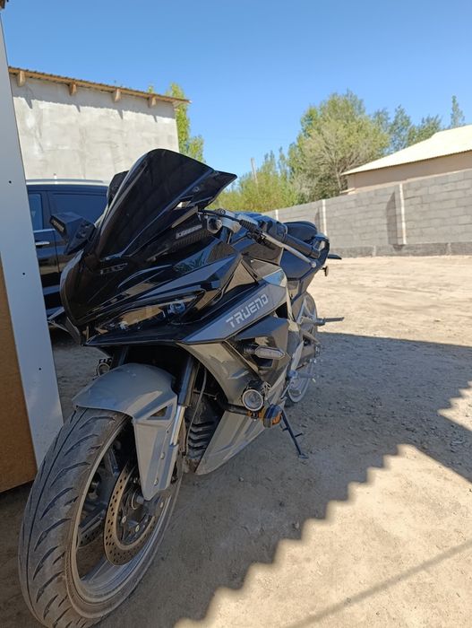 Спорт мото сотилади