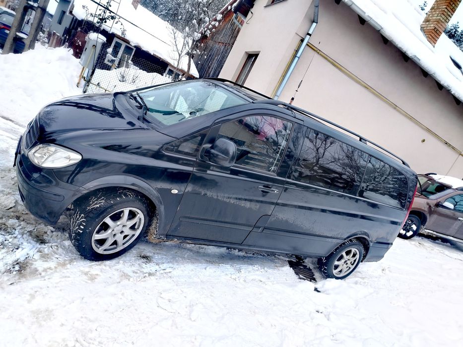 Vând Mercedes vito autoutilitara motor de 3000 cm