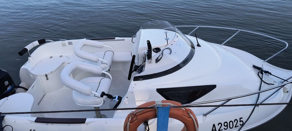 Barca Quicksilver 510, motor Mercury 90, peridoc Jsi VT 1000L, toate 2