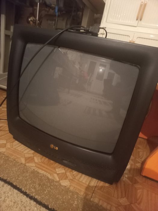 Lg TV  качество нормальный