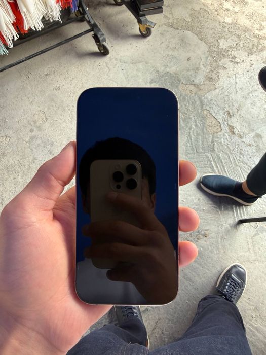Iphone 16pro desert titanium