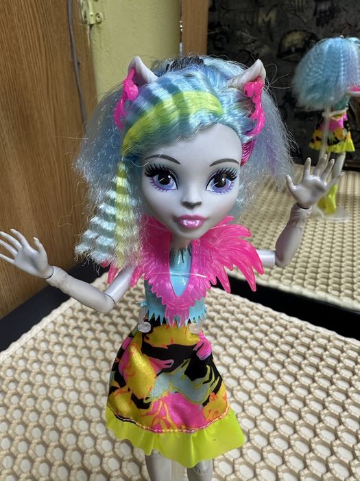 Продам куклу монстр хай!