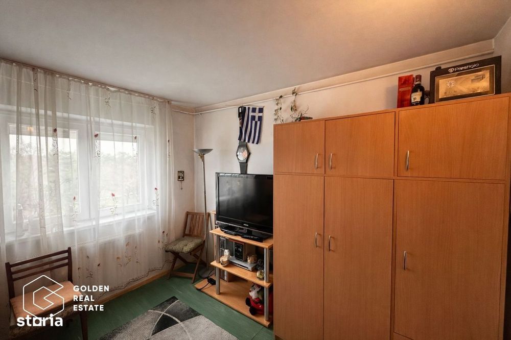 Apartament 3 camere, Malul Muresului-Praporgescu, 2 bai, balcon, etaj