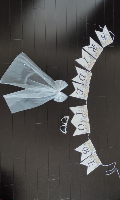 Vând rochie de mireasă cu trenă detașabilă de la Natalia Vasiliev