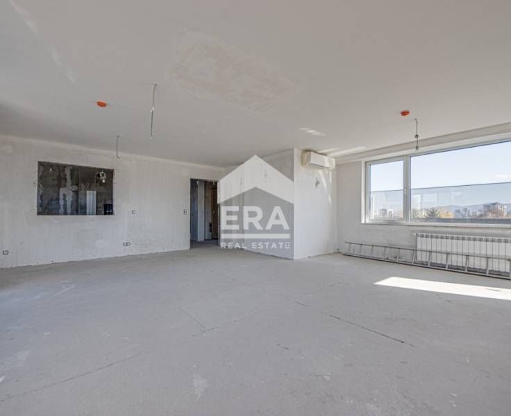 Продава се Многостаен апартамент в София, Изток - 562 кв.м за 1543 €/кв.м - Снимка #4