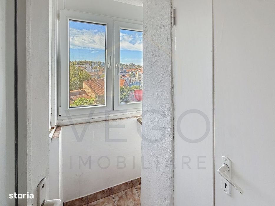 Apartament 2 camere decomandate, 55 mp, zona NTT - P-ta M.Viteazu