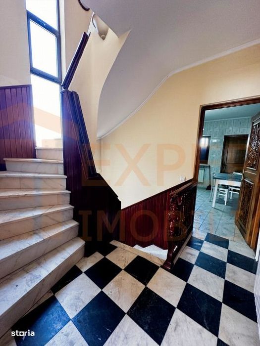 Oportunitate investitie – Casa 8 camere 13 Septembrie - Panduri