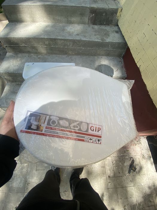 Унитаз новый без трещин и сколов