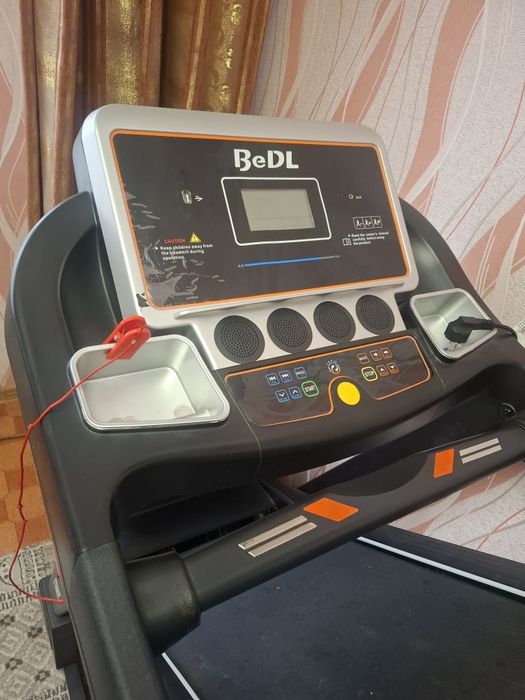 Беговая дорожка продам