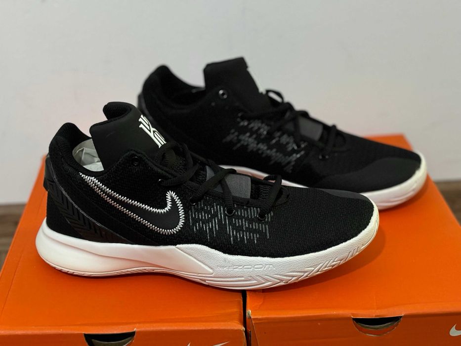 Мъжки маратонки Nike Kyrie Flytrap 5