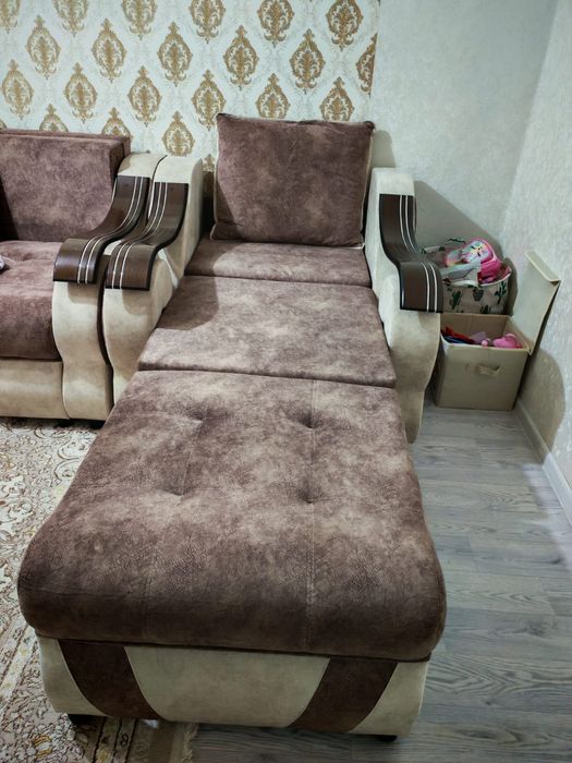 Продаеться мебель