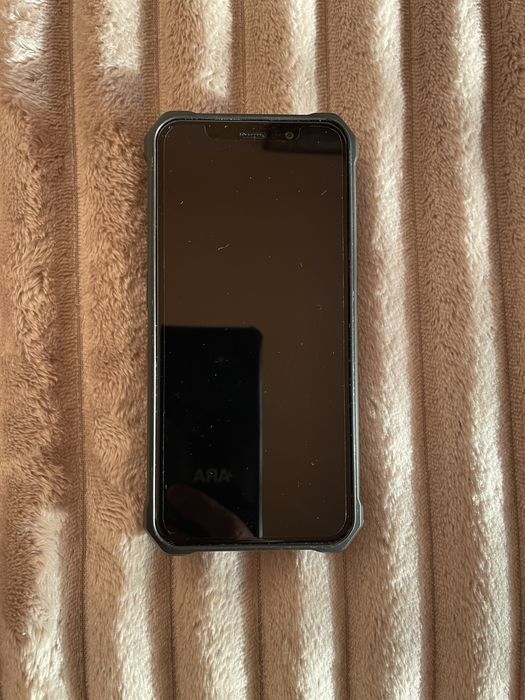 Vand telefon, nefolosit!