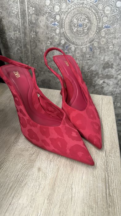 Туфли Женские  Zara