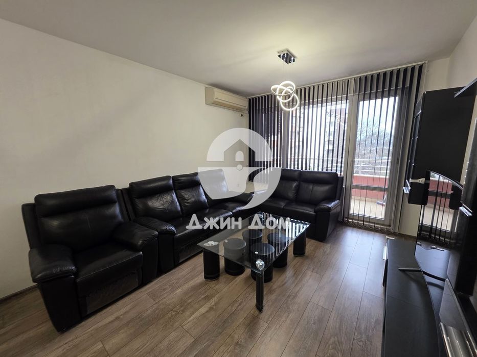 Продава се Двустаен апартамент в Бургас, Славейков - 73 кв.м за 1117 €/кв.м - Снимка #3