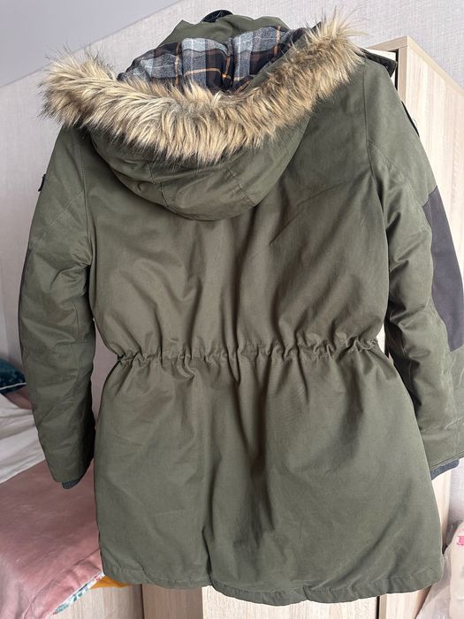 Продам зимнюю куртку