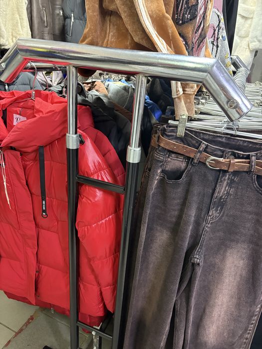 Стойки для одежды