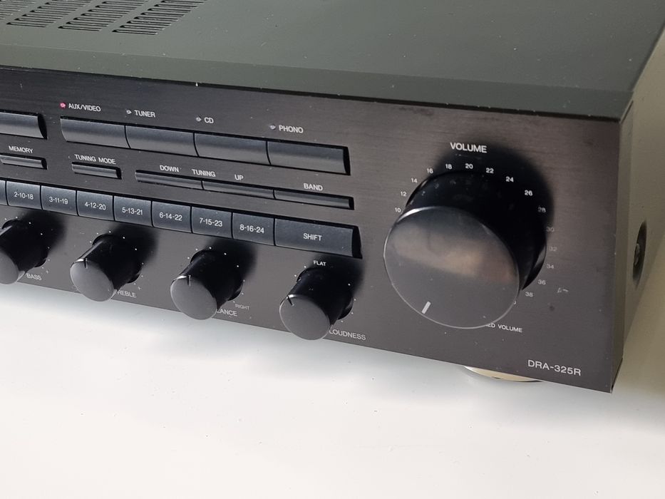 Denon DRA 325R stereo receiver