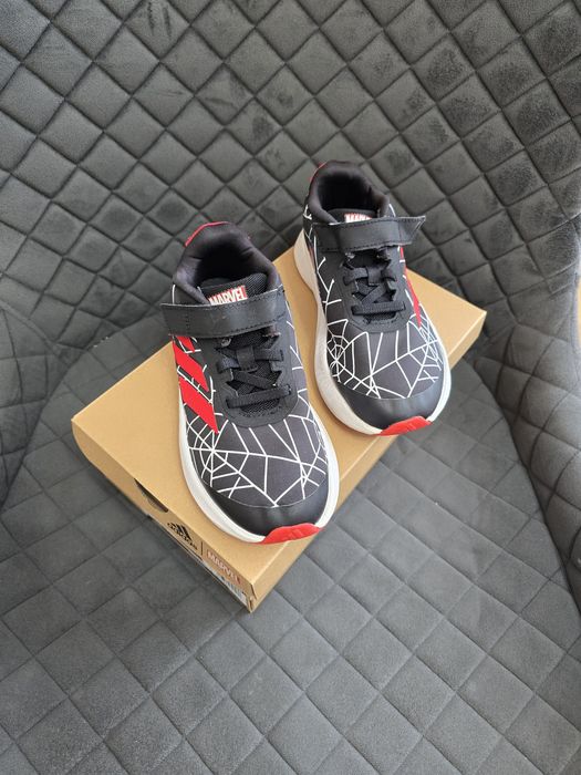 Детски маратонки Adidas размер 31