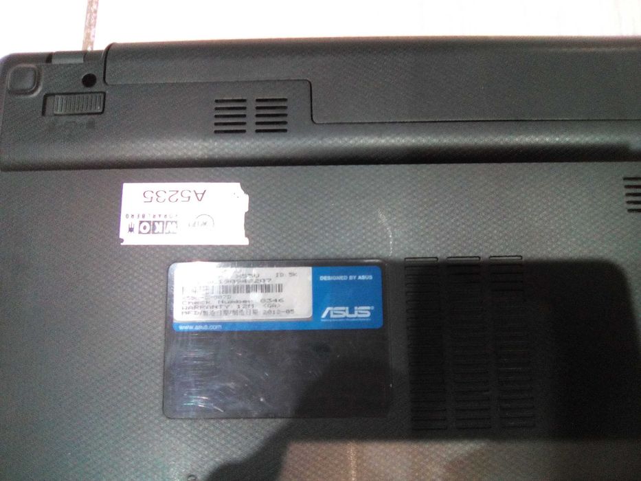 Лаптоп ASUS X55U - два процесора