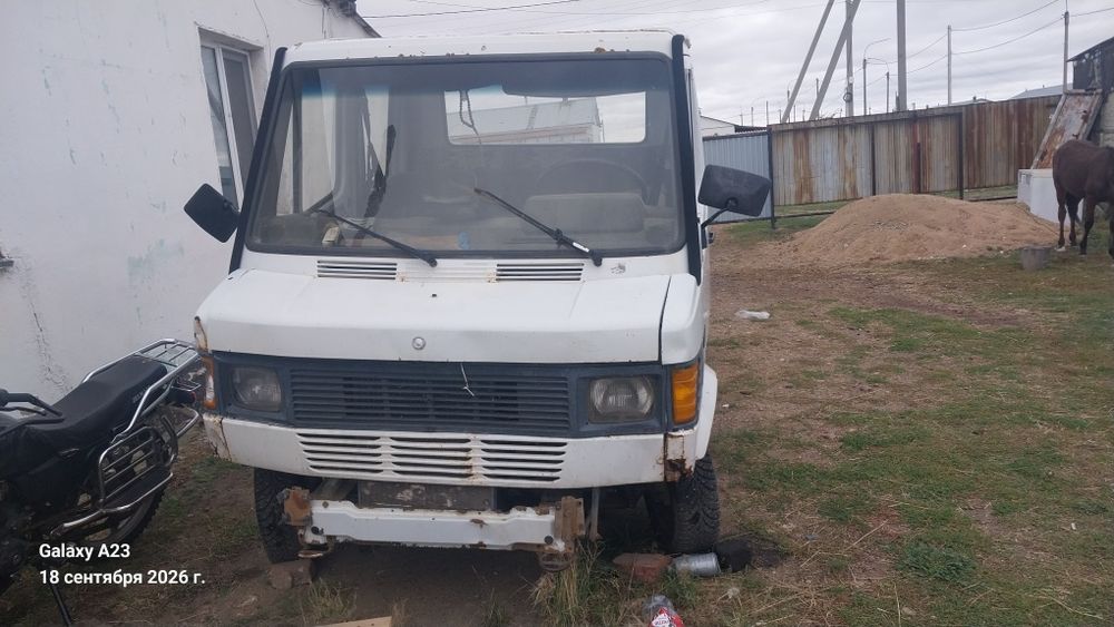 Продам мерседес 208d (сапок) бартовай