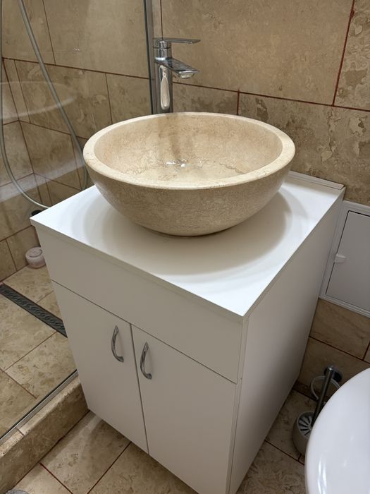 Set Complet Mobilier Baie: Mască Albă + Lavoar Tip Bol Piatră + Baterie Înaltă