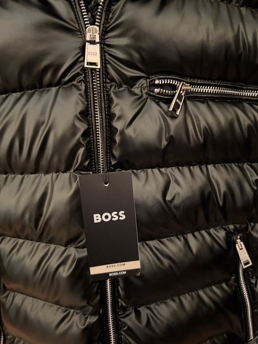 BOSS яке — черно, размери S–XXL, ново
