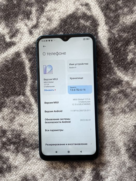 Продам телефон redmi 9 голубого цвета