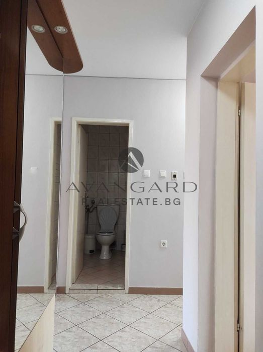 Продава се Тристаен апартамент в Пловдив, Център - 98 кв.м за 1786 €/кв.м - Снимка #9