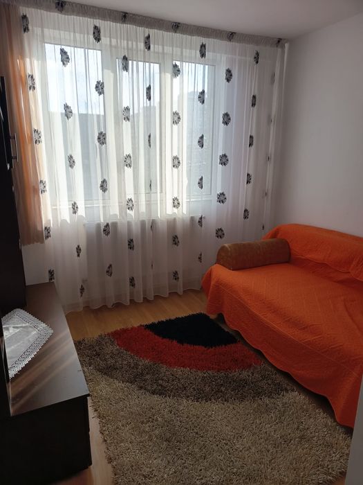 Inchiriez apartament 2 camere micro 19