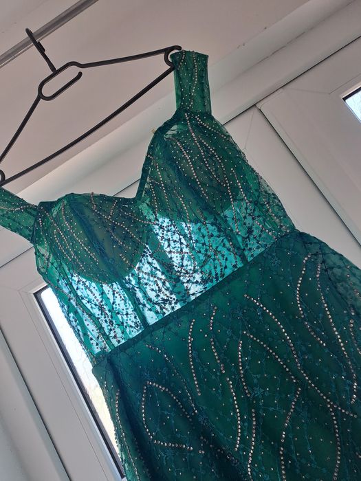 Rochie de seara   Purtată o singură dată