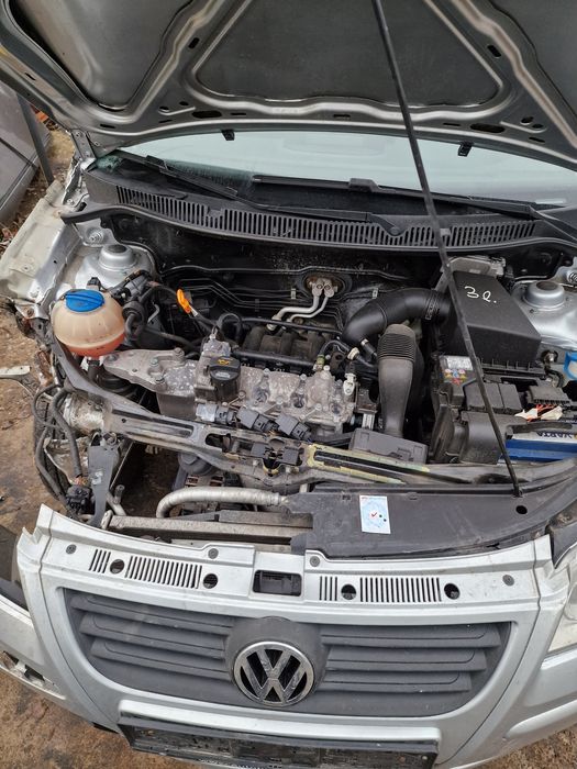 Vw polo 1.2 2006година  на части